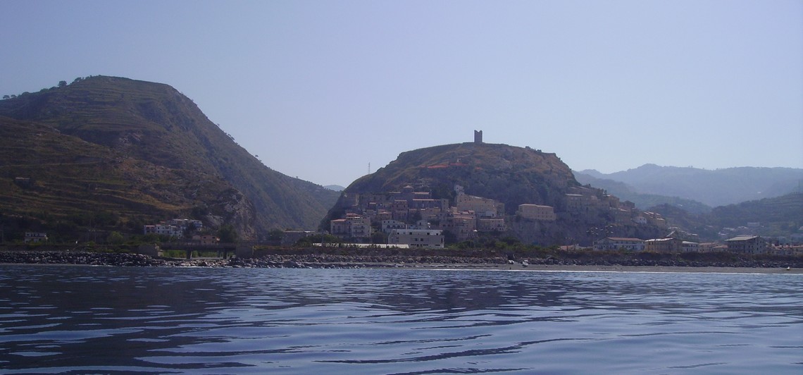 Amantea dal mare1140