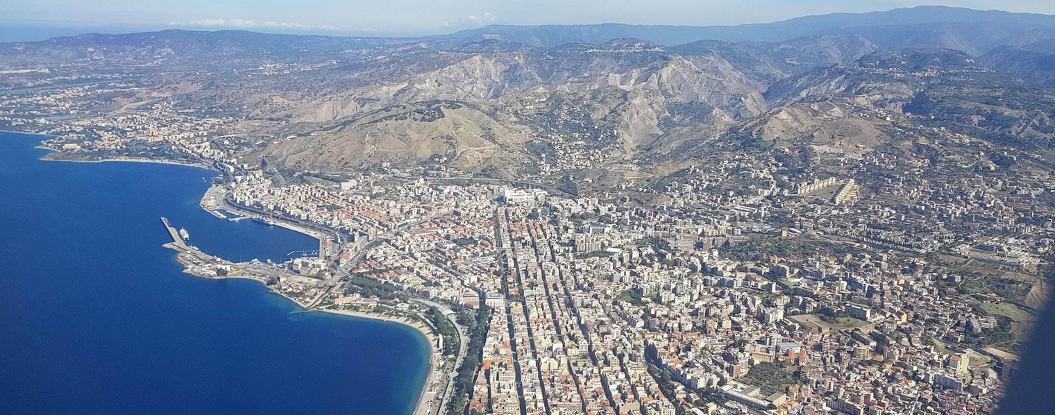 Reggio Calabria, tra mare e montagne